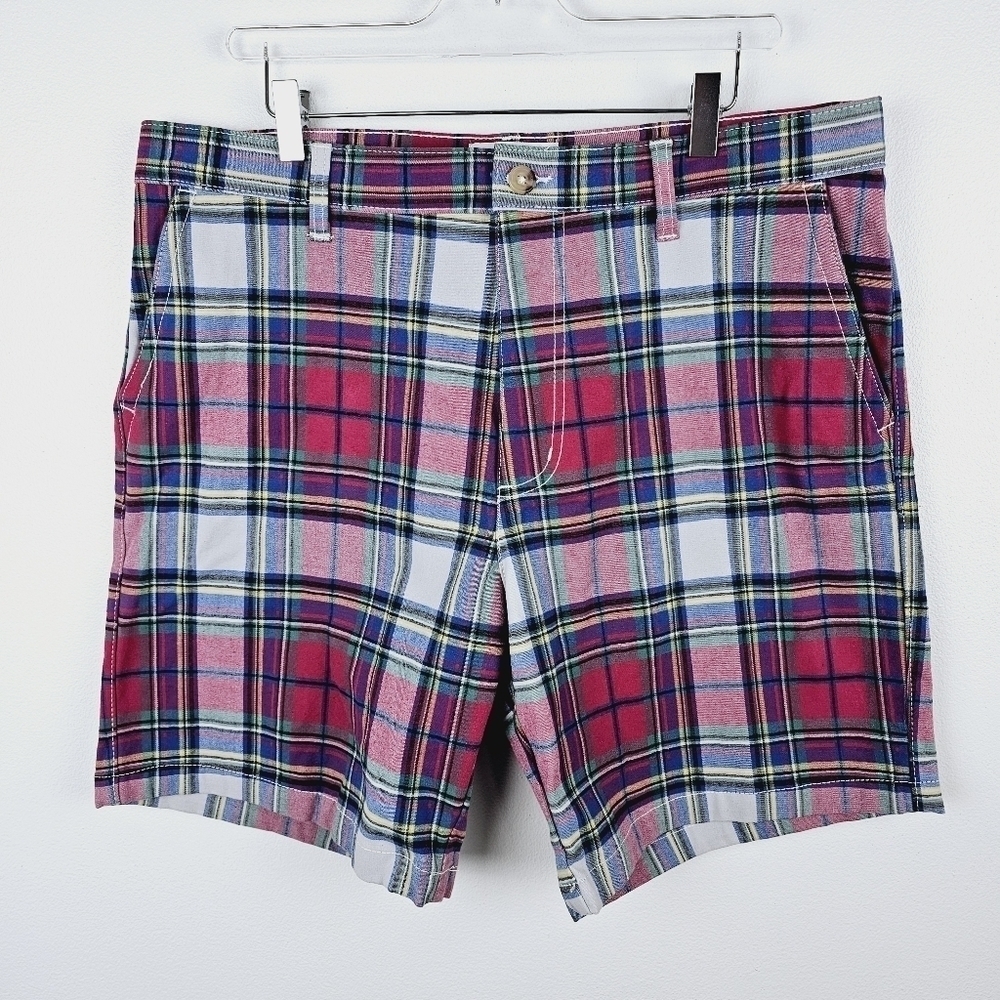 Urban Outfitters Red Plaid Shorts, size 36